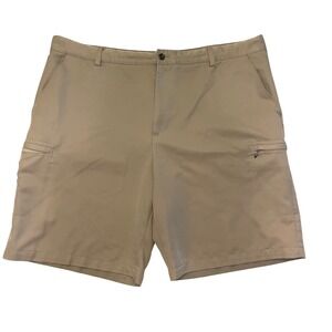 IZOD Golf Shorts Mens Size 42 Beige Cargo‎ Pockets Active Outdoor Casual